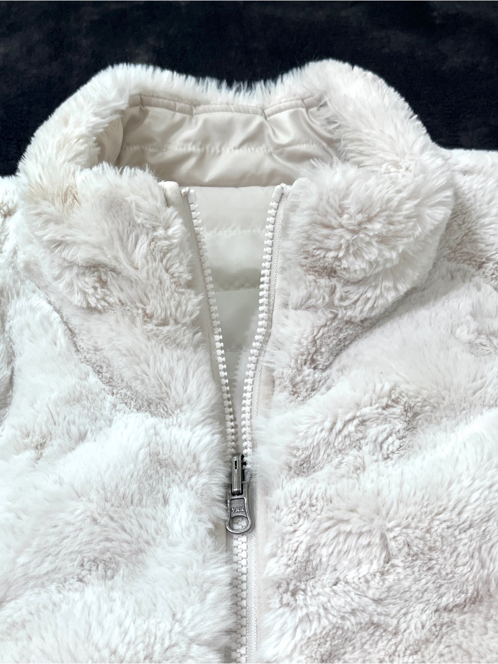 Nicole Miller Reversible Quilted Puffer & Faux Fur Vest Ivory White Size M - Picture 6 of 6